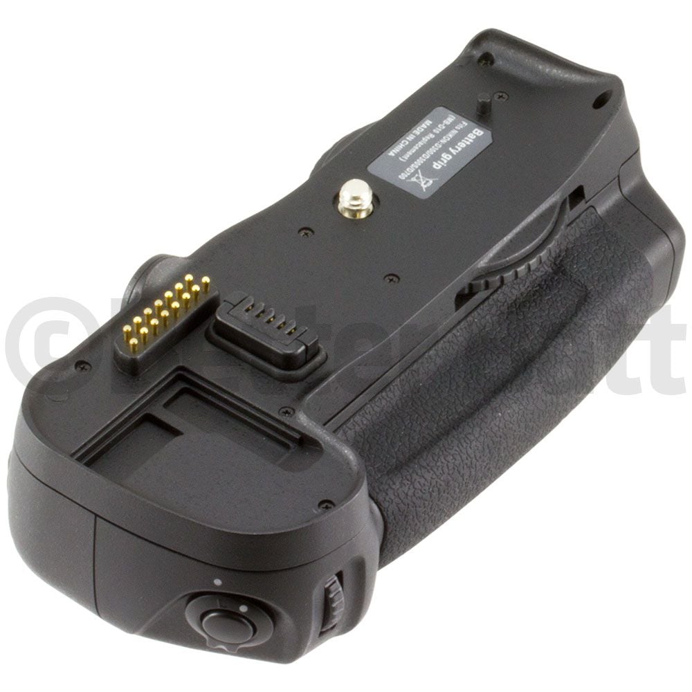 Nikon D300s Battery Grip Replacement