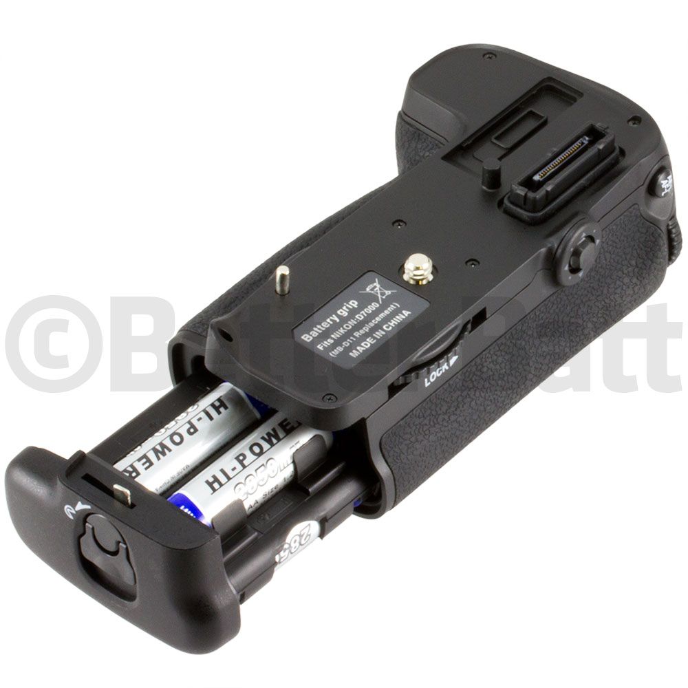 Nikon D7000 Battery Grip Replacement